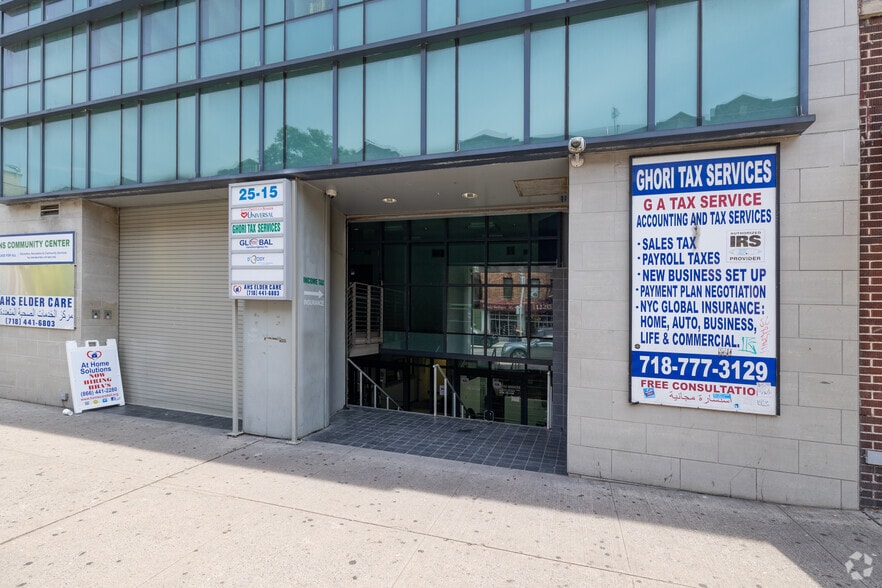 More Photos Of 25-15 Steinway St, Astoria Medical For Lease