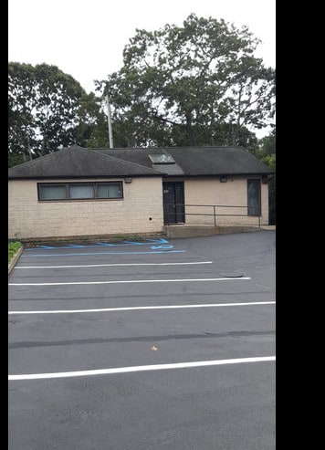 More Photos Of 362 Mooney Pond Rd, Farmingville Office For Sale