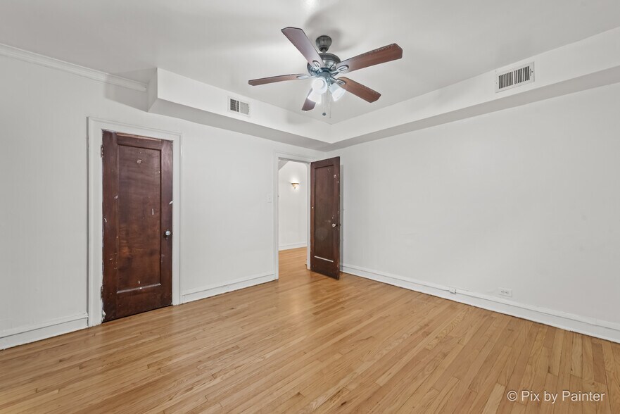 More Photos Of , Chicago Multifamily For Sale