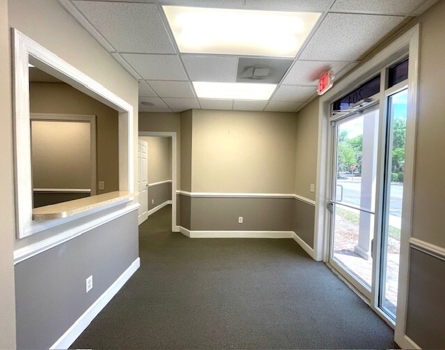 More Photos Of 1 Oglethorpe Professional Blvd, Savannah Office For Lease
