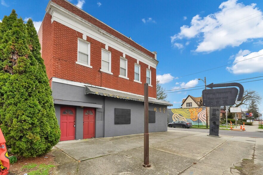 More Photos Of 1771-1773 W 5th Ave, Columbus Storefront Retail Residential For Sale