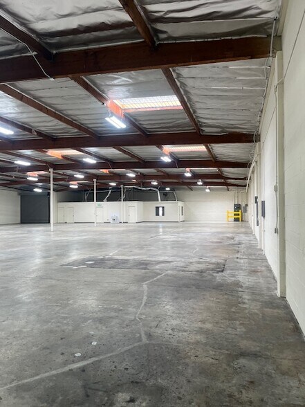 More Photos Of 2222 Lee Ave, South El Monte Industrial For Lease