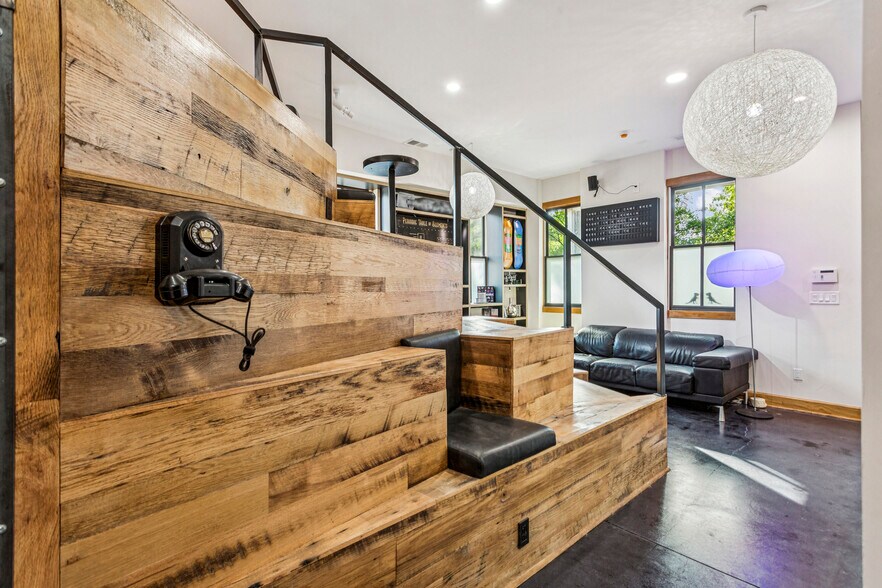 More Photos Of 692 Kirkwood Ave SE, Atlanta Storefront Retail Residential For Sale