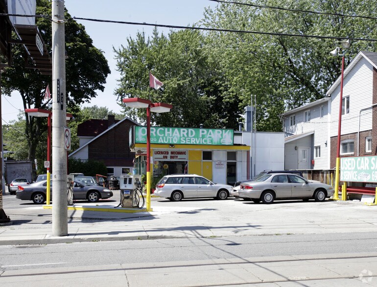More Photos Of 76 Kingston Rd, Toronto Auto Repair For Lease