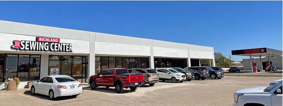 Primary Photo Of 846-850 W Pipeline Rd, Hurst Freestanding For Sale