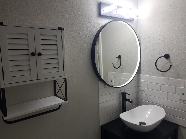 More Photos Of 311 58th Ave E, Bradenton Apartments For Sale
