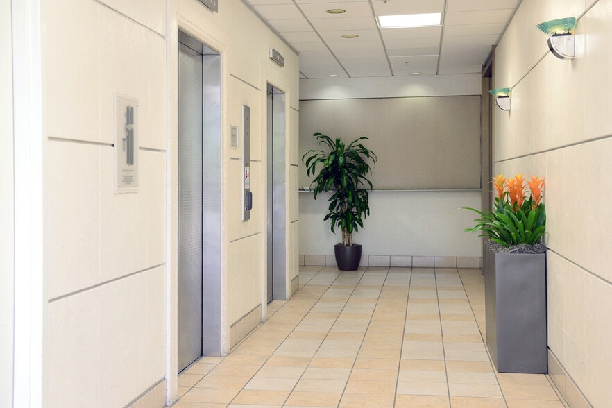 More Photos Of 433 Airport Blvd, Burlingame Office For Lease
