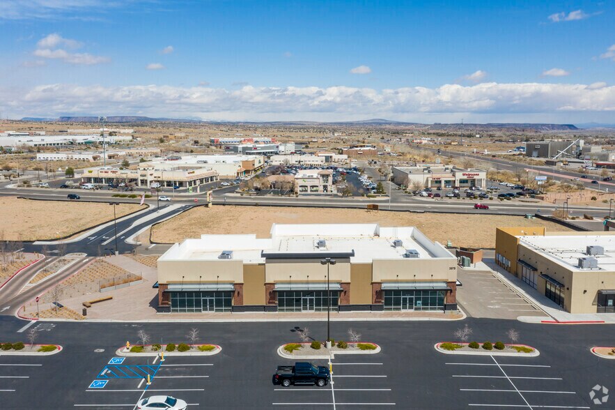 More Photos Of 7820 Enchanted Hills NE, Bernalillo Unknown For Lease