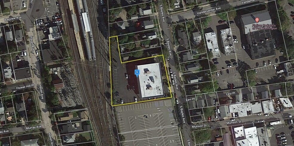 More Photos Of 44 S Bayles Ave, Port Washington Medical For Lease