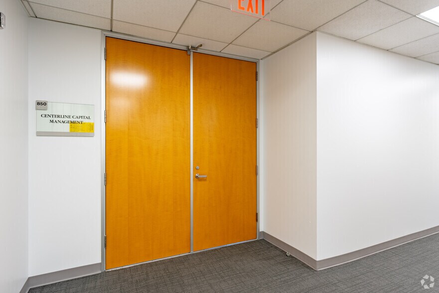 Photo of 8th Floor Ste 850