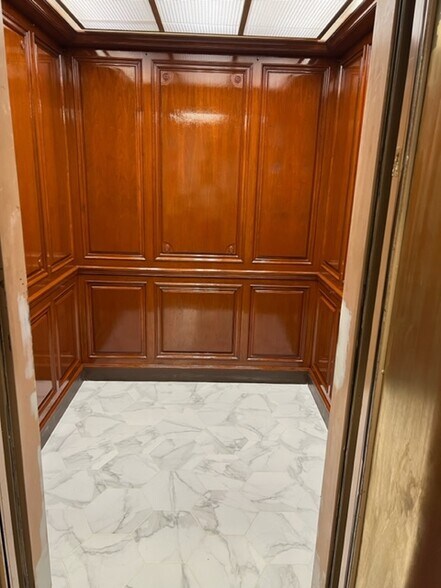 More Photos Of 2100 Middle Country Rd, Centereach Office For Lease