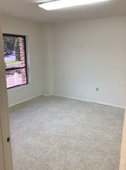 More Photos Of 766 Big Tree Dr, Longwood Manufacturing For Lease