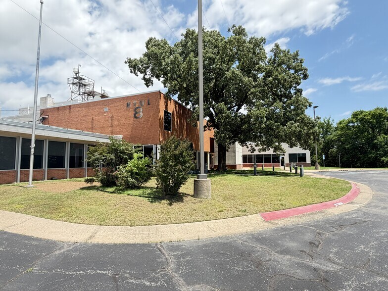 More Photos Of 3333 S 29th W Ave, Tulsa Office For Sale