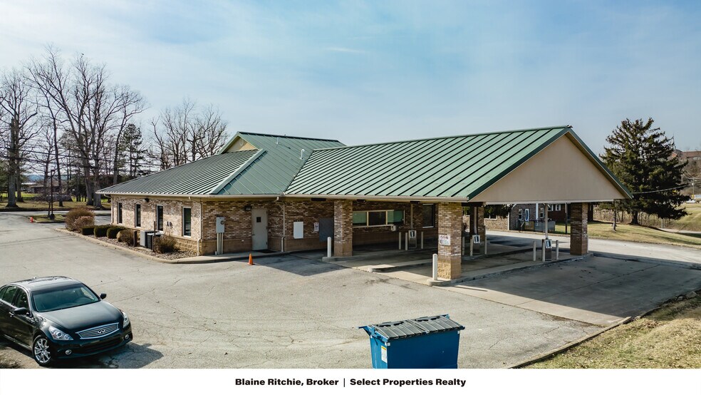 More Photos Of 1397 Elizabeth Pike, Mineral Wells Bank For Lease