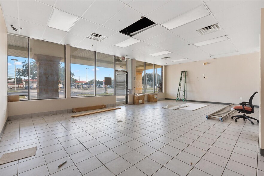 More Photos Of 440-500 W Gulf Atlantic Hwy, Wildwood Unknown For Lease