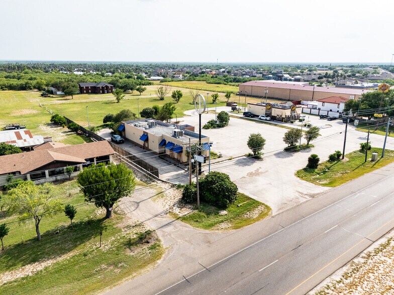 More Photos Of 688 E Expressway 83, La Joya Restaurant For Sale