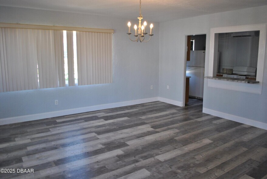 More Photos Of 468 Ridgewood Ave, Daytona Beach Light Distribution For Sale