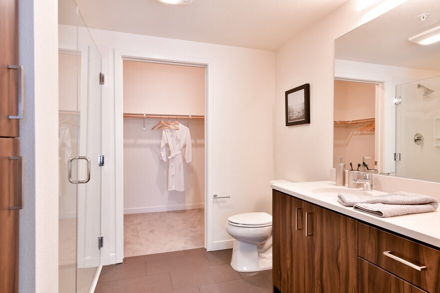 More Photos Of 3093 Broadway, Oakland Apartments For Lease