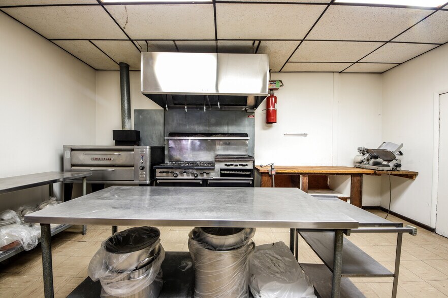 More Photos Of 187 Main St, Unadilla Storefront For Lease