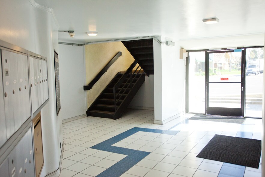 More Photos Of 119 S Atlantic Blvd, Monterey Park Office For Sale