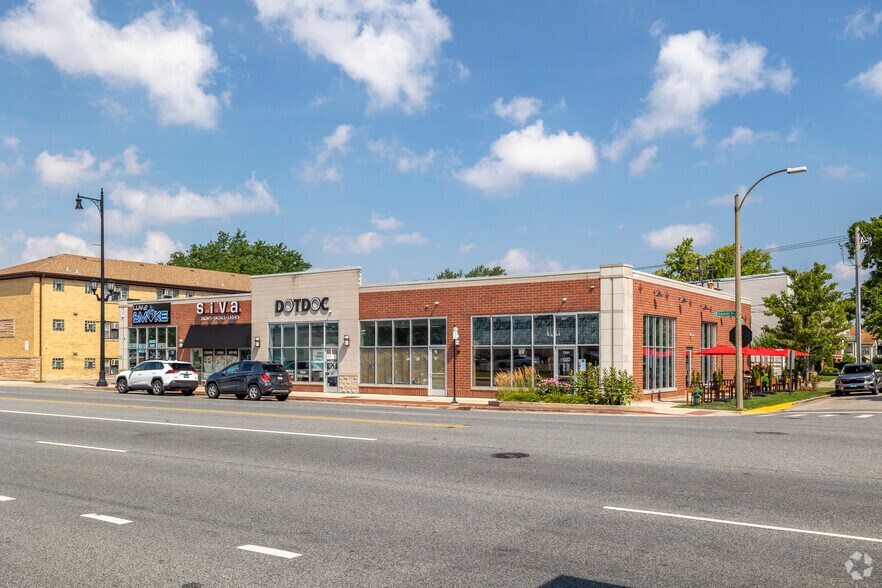 Primary Photo Of 7501-7507 W Roosevelt Rd, Forest Park Freestanding For Sale