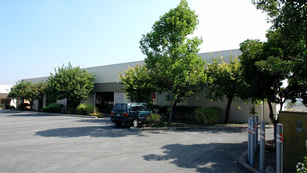 More Photos Of 462-472 Vista Way, Milpitas Manufacturing For Lease