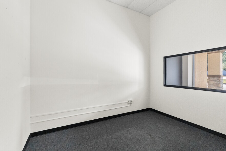 More Photos Of 10540 Fm-1488, Magnolia Unknown For Lease