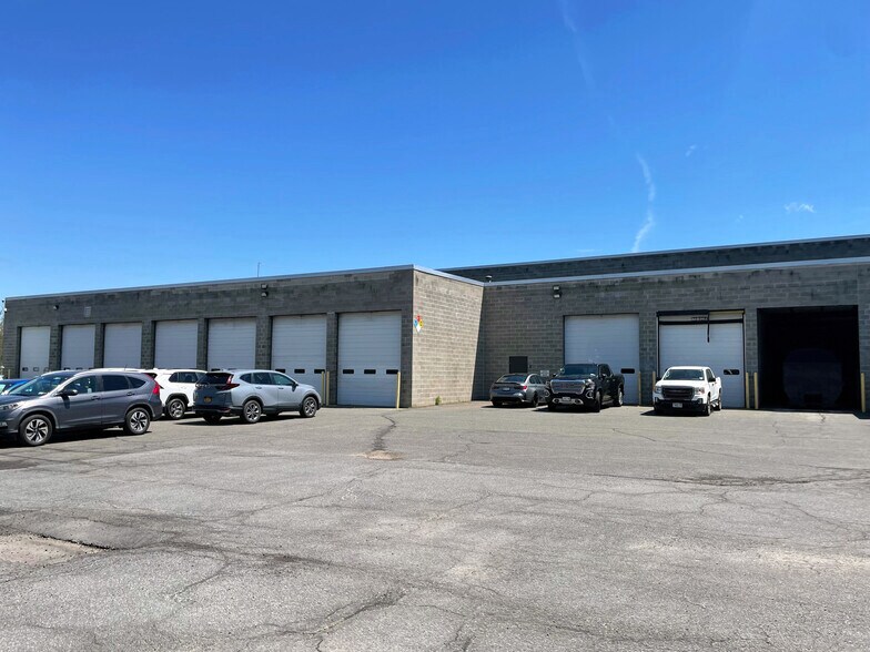 More Photos Of 21 Elm St, Watervliet Manufacturing For Sale
