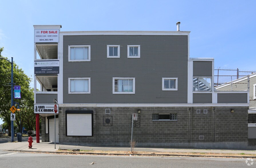 More Photos Of 477 Powell St, Vancouver Apartments For Sale