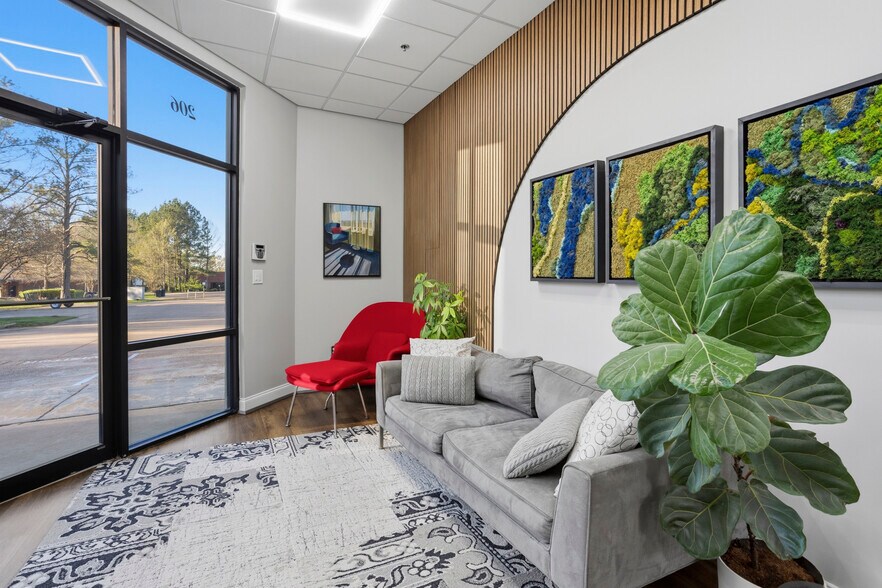 More Photos Of 206 Park Ct, Ridgeland Flex For Sale