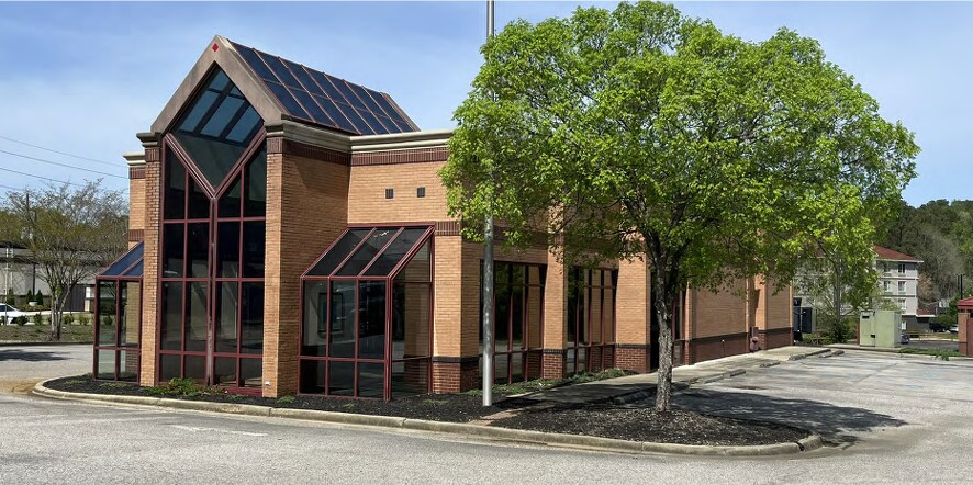 Primary Photo Of 110 E Parkway East Dr, Birmingham Fast Food For Lease