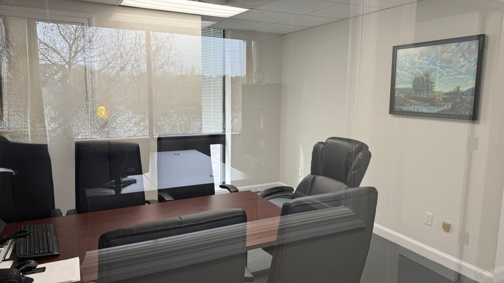 More Photos Of 218 W Main St, Hyannis Medical For Sale
