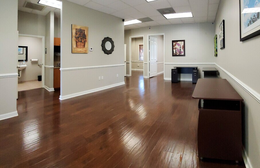 More Photos Of 11776 W Sample Rd, Coral Springs Office Residential For Sale