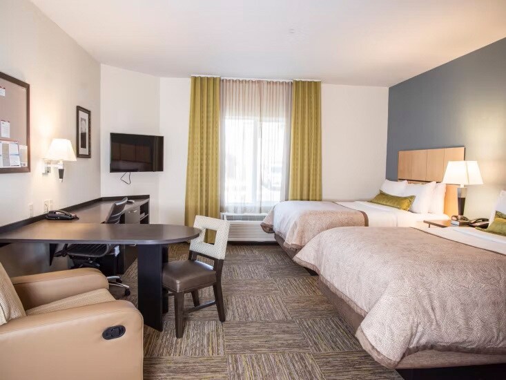 More Photos Of 14362 Lincoln Way, Thornton Hotel For Sale