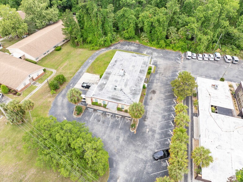 More Photos Of 1226 SW Main Blvd, Lake City Medical For Sale