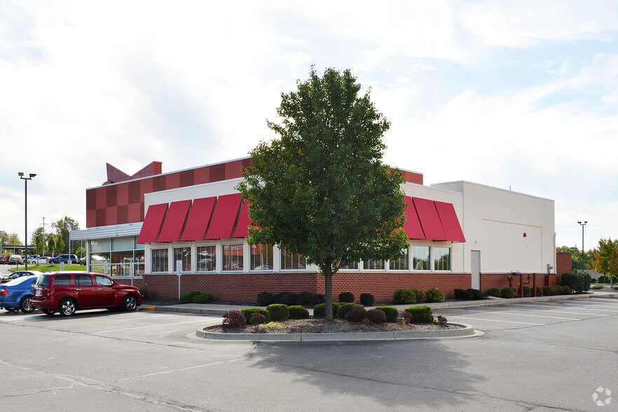 More Photos Of 2861 Wilmington Pike, Dayton Restaurant For Sale
