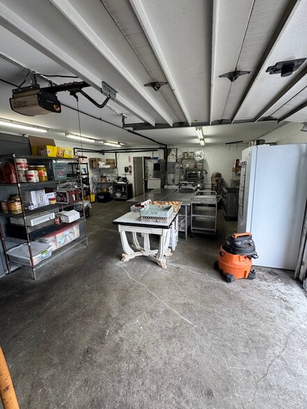 More Photos Of 3648 Genesee St, Buffalo Restaurant For Sale