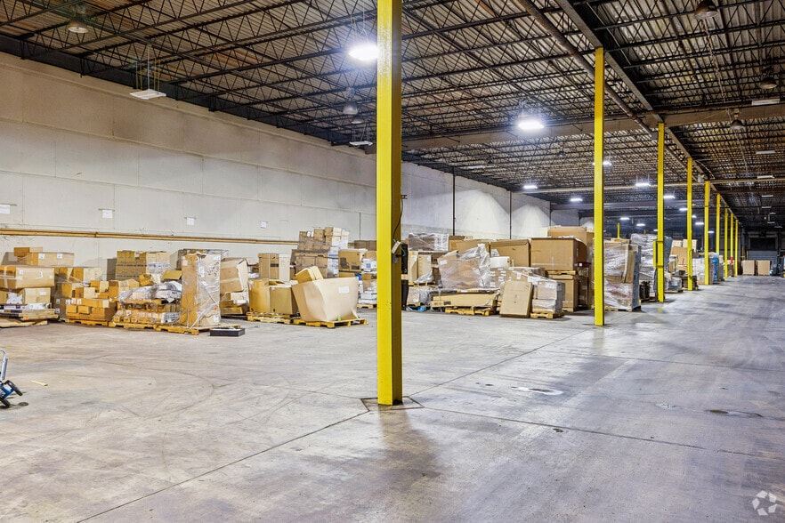 More Photos Of 50 Greenhill Rd, Eldorado Warehouse For Lease