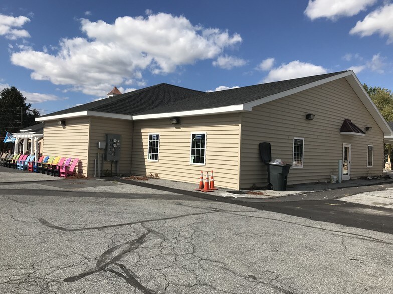 More Photos Of 198 nazareth pike, Bethlehem Freestanding For Lease