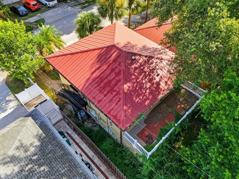 More Photos Of 123 Tangerine Ave, Merritt Island Office For Sale