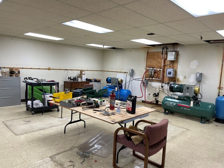 More Photos Of 490 Watt Dr, Fairfield Warehouse For Sale