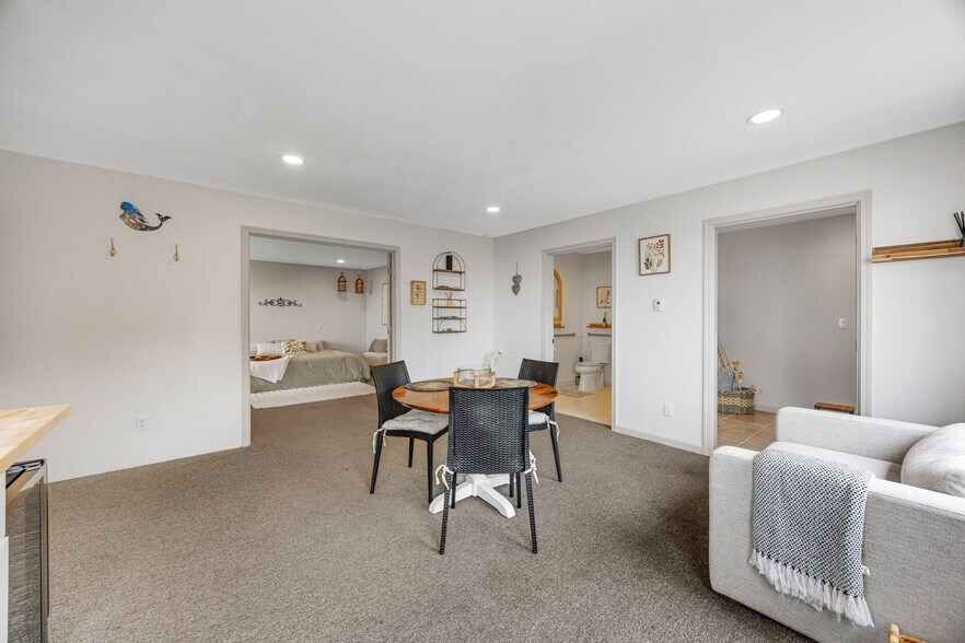 More Photos Of 129 Lower Pacific Dr, Whitethorn General Retail For Sale
