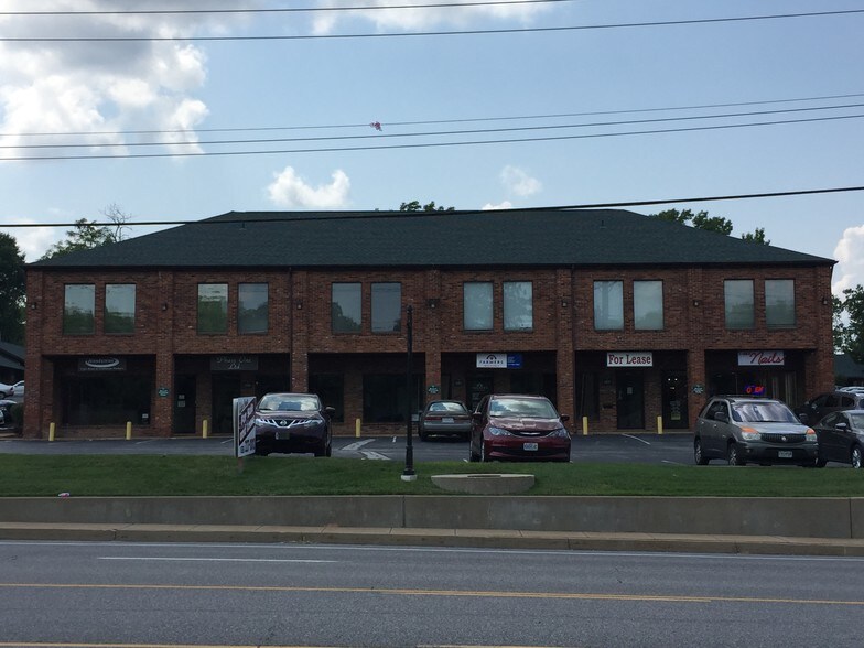 More Photos Of 101-279 Clarkson Executive Park, Ellisville Office For Lease