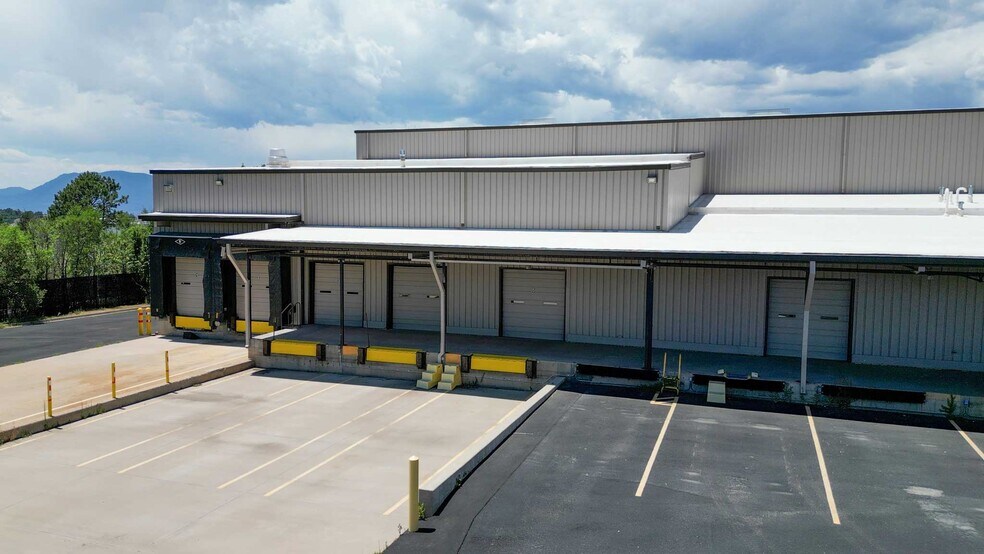 More Photos Of 2265 Waynoka Rd, Colorado Springs Distribution For Lease