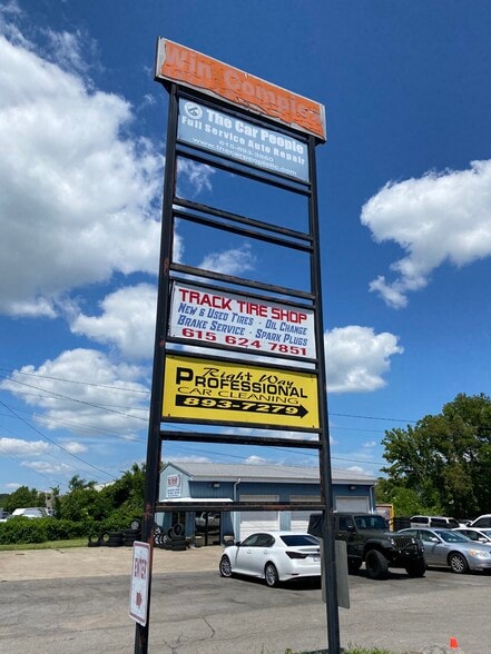 More Photos Of 1414 NW Broad Street - 6 Building Portfolio, Murfreesboro General Retail For Sale