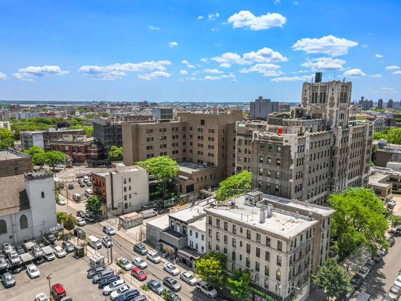 More Photos Of 576 E 169th St, Bronx Storefront Retail Residential For Sale