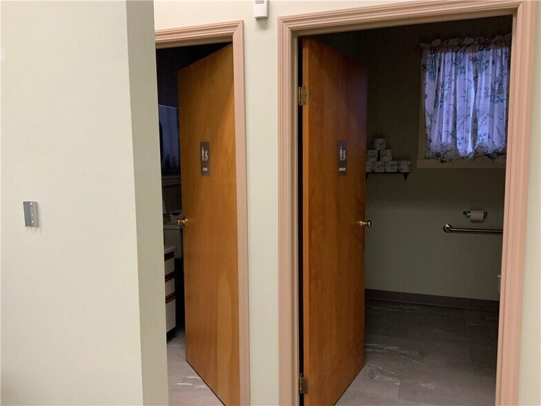 More Photos Of 28 Church St, Alfred Medical For Sale