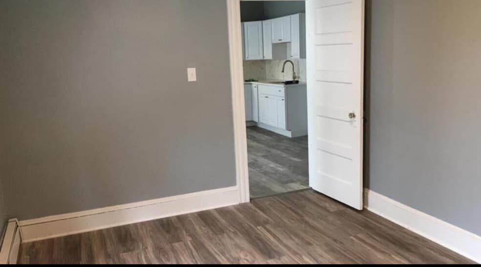 More Photos Of 164 Grove St, New Britain Apartments For Sale