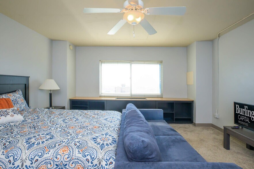 More Photos Of 320 N 22nd St, Omaha Apartments For Sale