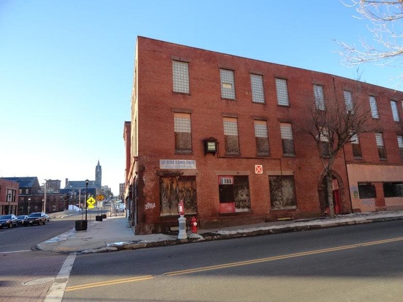More Photos Of 345-363 Dwight St, Holyoke Manufacturing For Sale